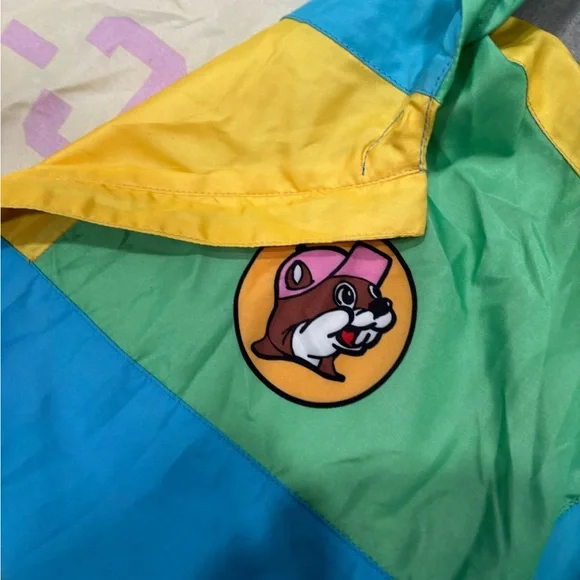 Buc-ee's Beaver Color Block Pastel Windbreaker Size Medium - Picture 5 of 6
